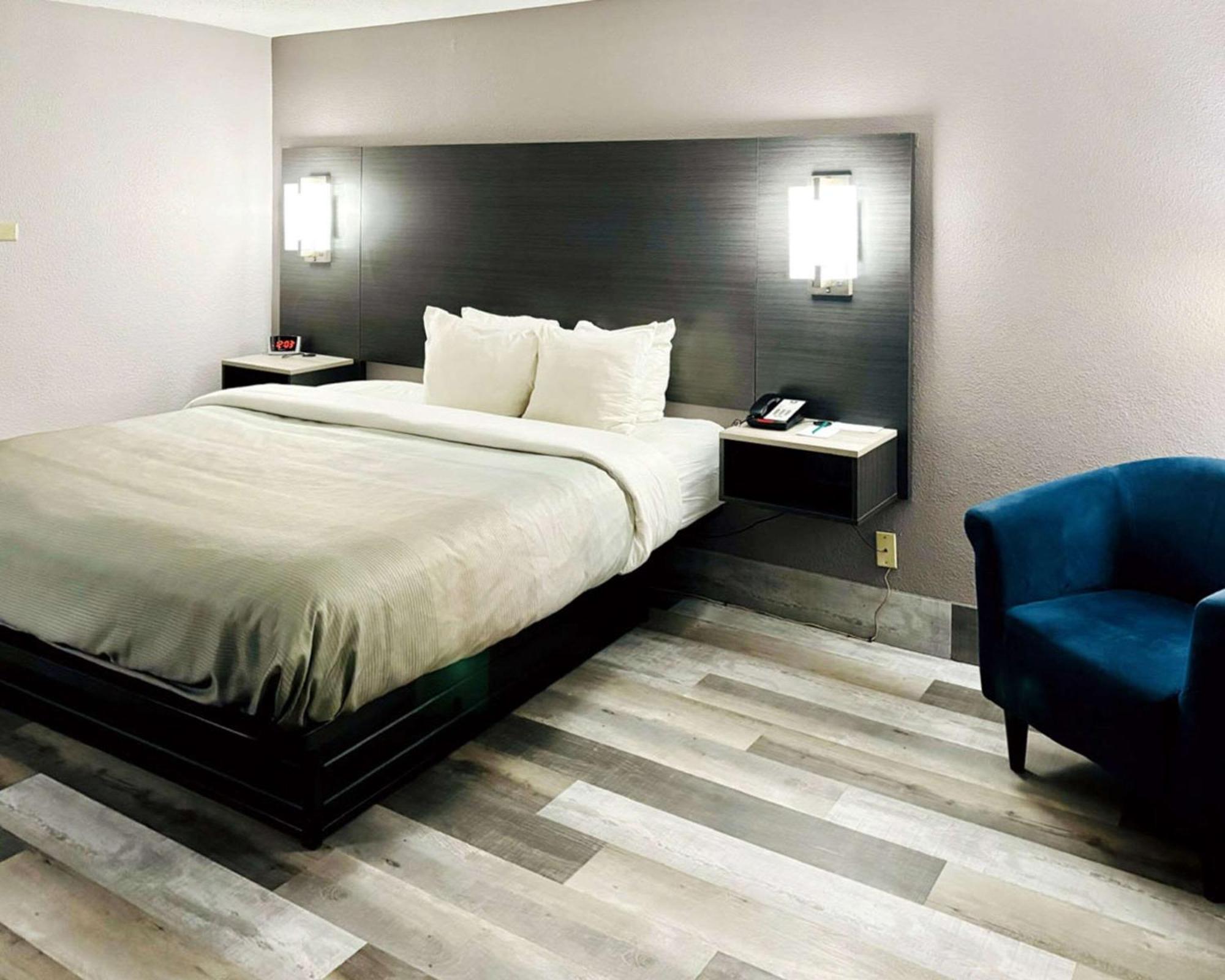 Quality Inn Raynham - Taunton Exterior foto